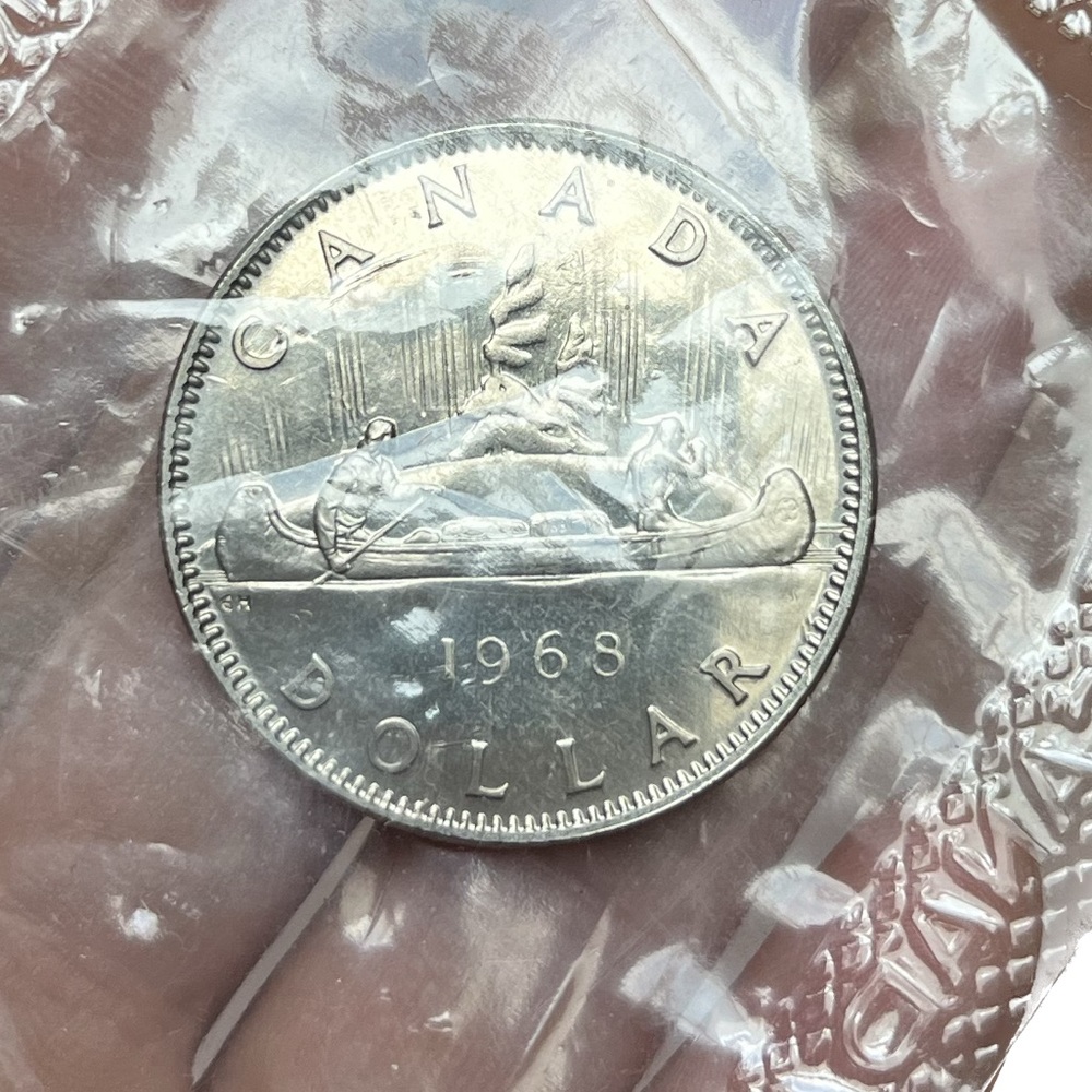 🎈$5 add on - 1968 CANADA DOLLAR - Elizabeth II *SEALED*
